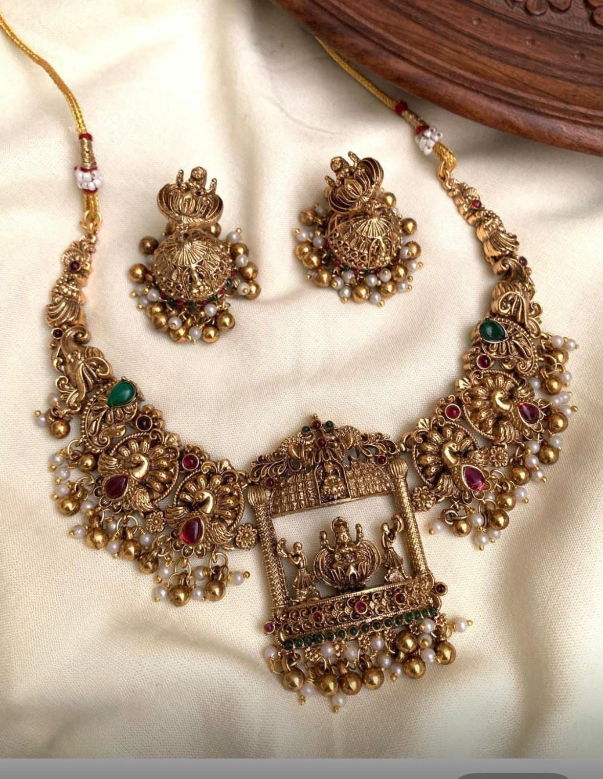Padma Lakshmi Necklace Set