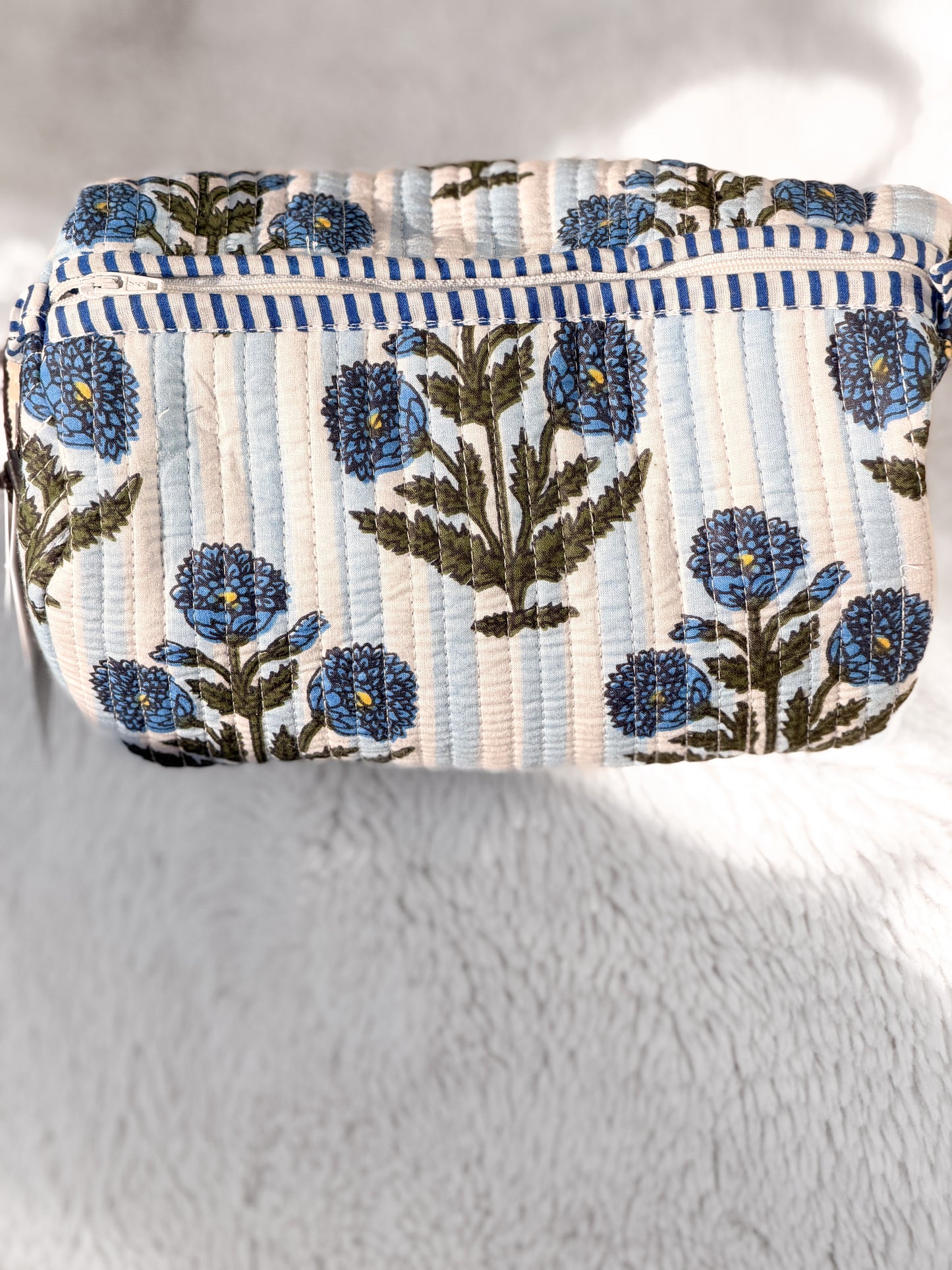 Coastal Blue Floral Pouch Set