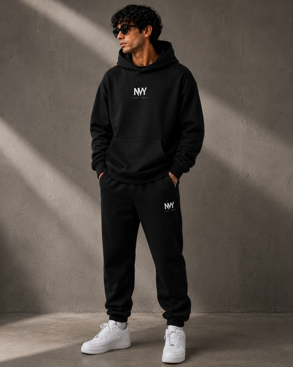 NVY - Premium Sweatpant